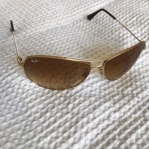 Ray Ban Aviator Sunglasses